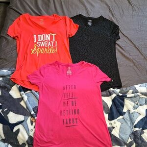 Small women's workout shirts